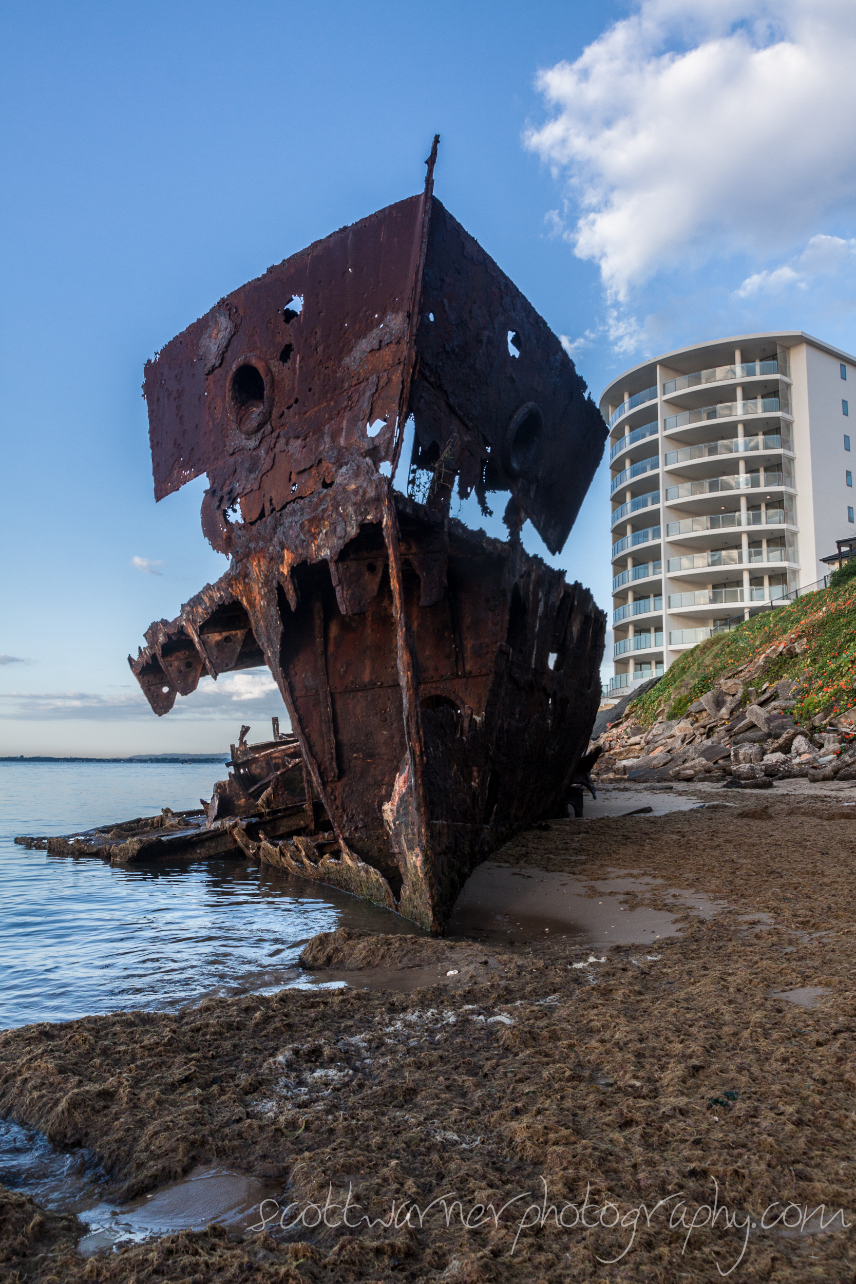 GAYUNDAH WRECK 6